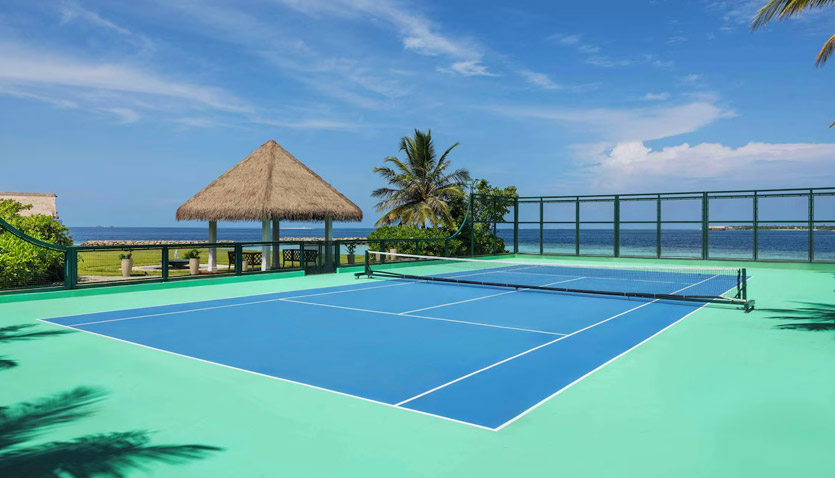 Waldorf Astoria Maldives Ithaafushi tennis